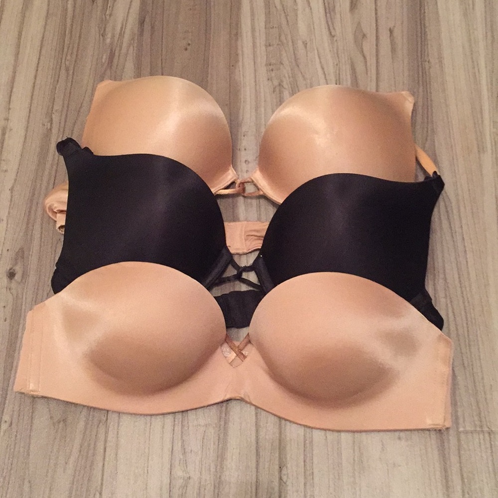 Victoria’s Secret push up Bombshell bras